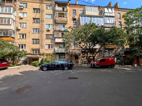 квартира по адресу Владимирская ул., 76