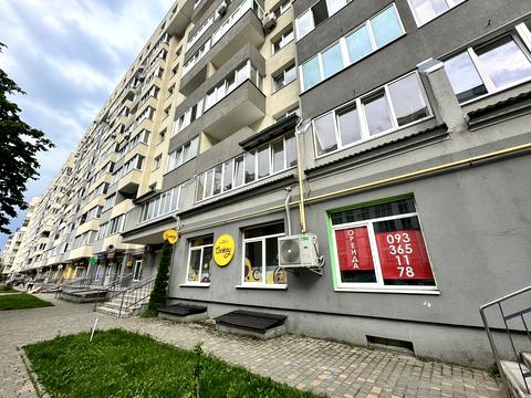 комерційна за адресою Тернопільська вул., 21к