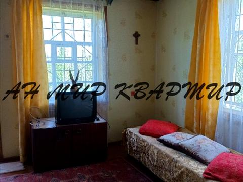 будинок за адресою Жовтнева, 1