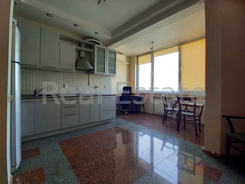 квартира за адресою Миколи Бажана просп., 12