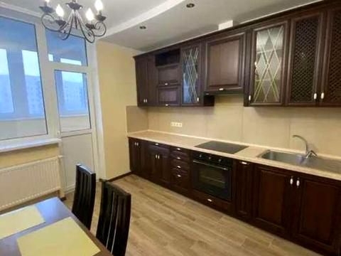 квартира по адресу Авиаконструктора Игоря Сикорского ул. (Танковая), 1