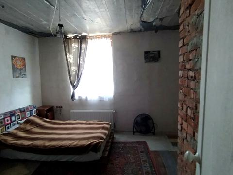 будинок за адресою Каштанова, 1