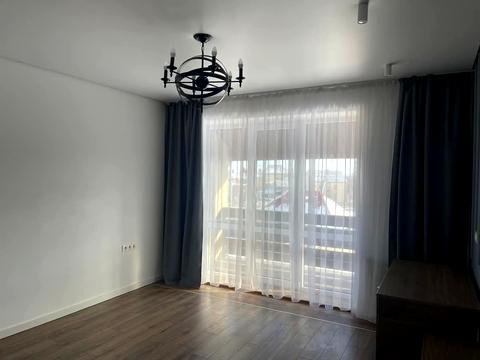 будинок за адресою Комерційна, 22а