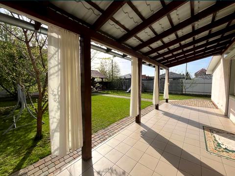 будинок за адресою с. Сторожниця, Колоскова, 1