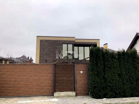будинок за адресою с. Софіївська борщагівка, Янтарна вул., 38