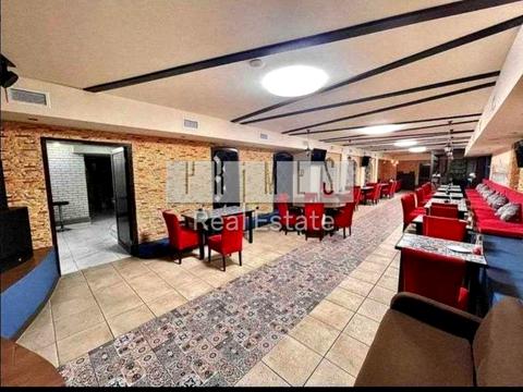 комерційна за адресою Володимирська вул., 92/39