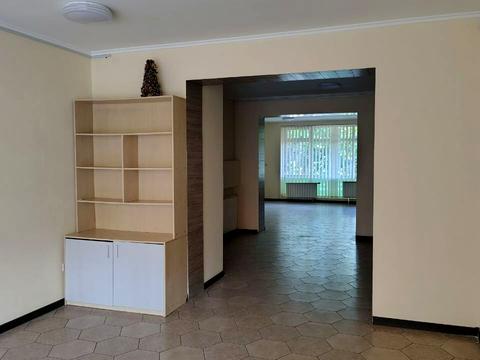 комерційна за адресою Оболонська набережна вул., 19