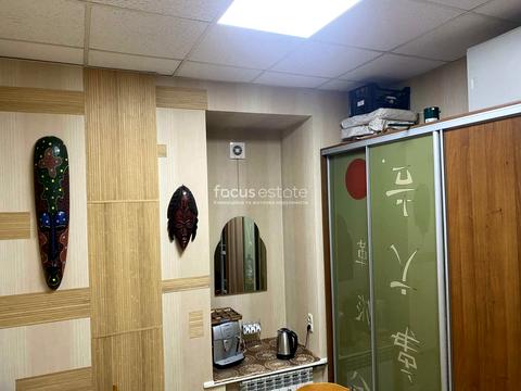 комерційна за адресою Микільсько-Ботанічна вул., 3
