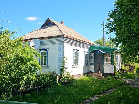 будинок за адресою В'ячеслава Чорновола вул. (Матросова)