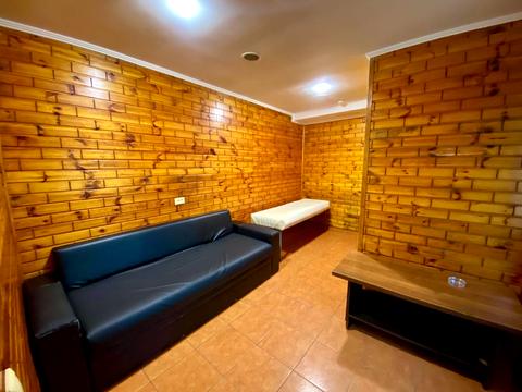 коммерческая по адресу Гарнізонна ул., 26