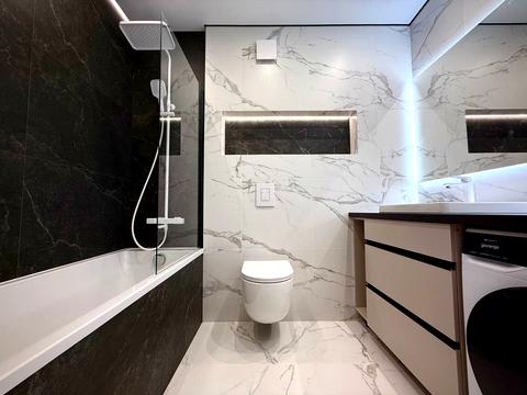 квартира за адресою Космічна вул., 5