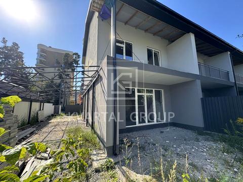 дом по адресу Українська ул., 80