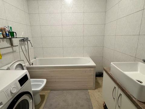 квартира по адресу Юнатская ул., 8