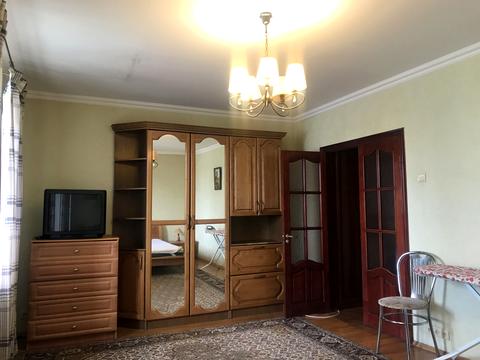 квартира за адресою Космічна вул., 25