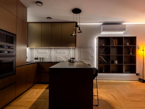 квартира за адресою Князя Романа Мстиславича вул. (Генерала Жмаченка), 28