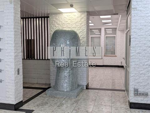 комерційна за адресою Миколи Бажана просп., 12
