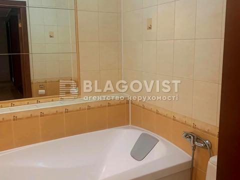 квартира за адресою Почайнинська вул., 70