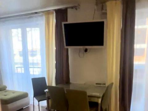 квартира по адресу Угорская ул., 12