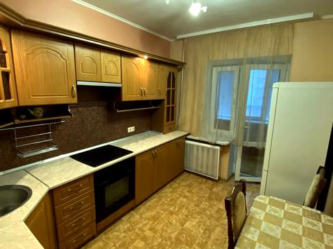 квартира по адресу Драгоманова ул., 31-В