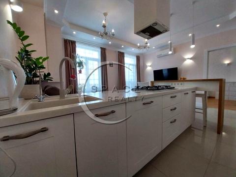 квартира за адресою Дмитра Луценка вул. (Крейсера "Аврора"), 10-А