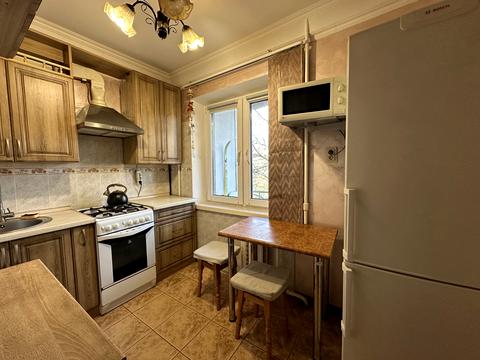 квартира за адресою Зодчих вул., 62-Б