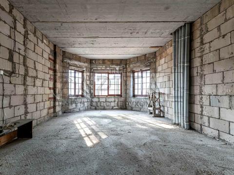 будинок за адресою с. Нові Безрадичі, Сонячна