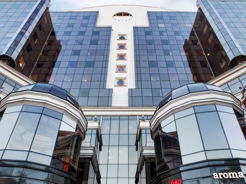 комерційна за адресою Жилянська вул., 75