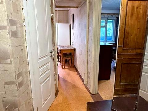 квартира за адресою Космонавтів вул., 25/2