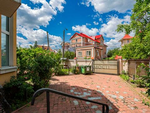 дом по адресу 39-та Садова вул.