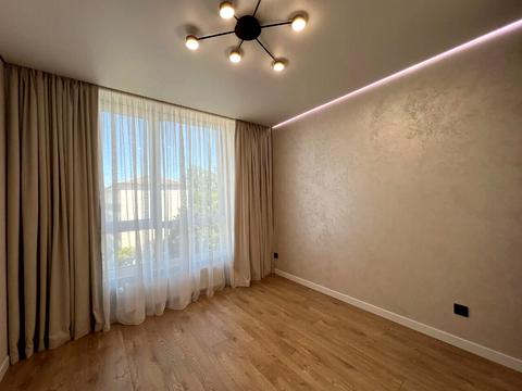 квартира за адресою Флотська вул., 10б