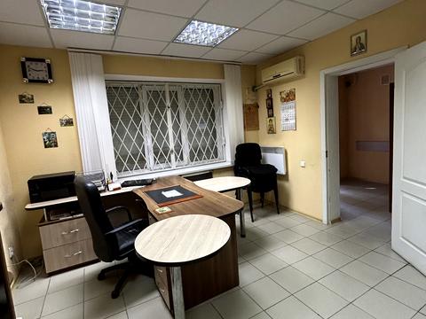 комерційна за адресою Шевченка вул., 111