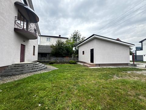 будинок за адресою с. Крихівці, Аматорська вул., 16