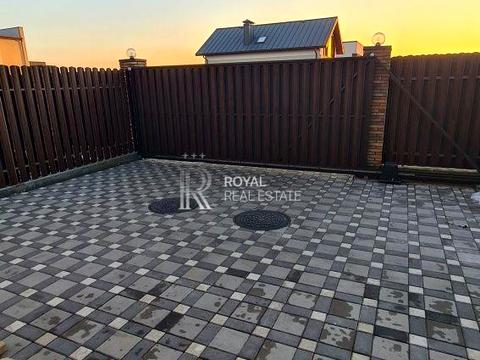 будинок за адресою Ватутіна пров.