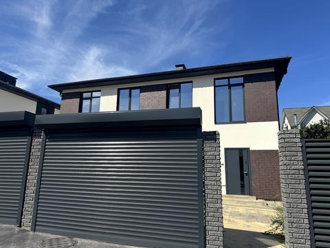 будинок за адресою смт. Гостомель, Дніпровська вул. (Калініна), 48