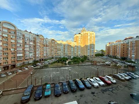 квартира по адресу Владимира Ивасюка просп. (Героїв Сталінграду), 10-А