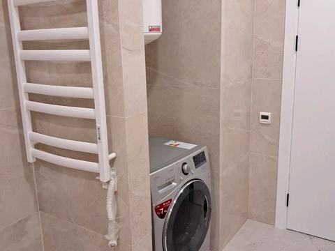 квартира за адресою Салютна вул., 2