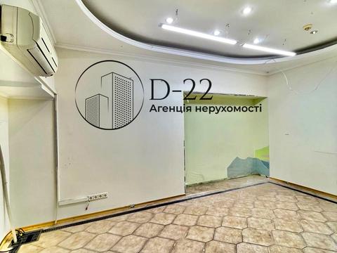 комерційна за адресою Миколи Міхновського бульв. (Дружби Народів), 13