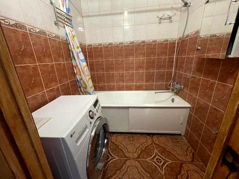 квартира за адресою Анни Ахматової вул., 4
