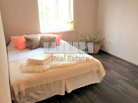 будинок за адресою Русанівські сади вул., 1