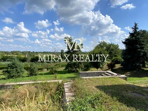 участок по адресу Малишка