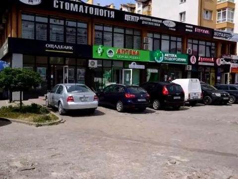 комерційна за адресою Пасічна вул., 2