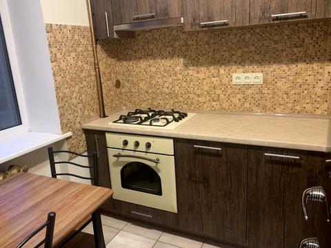 квартира за адресою Леоніда Каденюка просп. (Юрія Гагаріна), 3