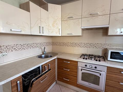 квартира за адресою Василя Симоненка вул., 4