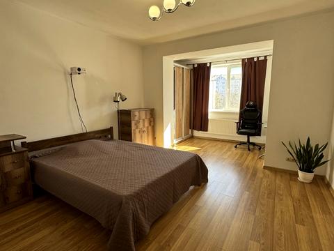 квартира за адресою Шевченка вул., 25