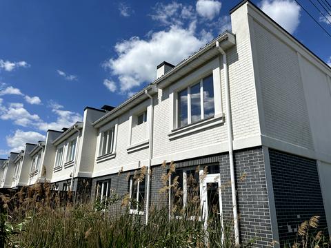 будинок за адресою 4-а Будівельників, 16