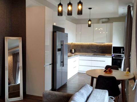 квартира за адресою Михайла Максимовича вул. (Онуфрія Трутенка), 28-Б