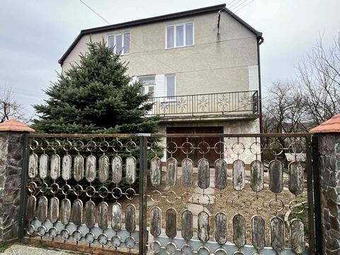 будинок за адресою Сонячна вул.