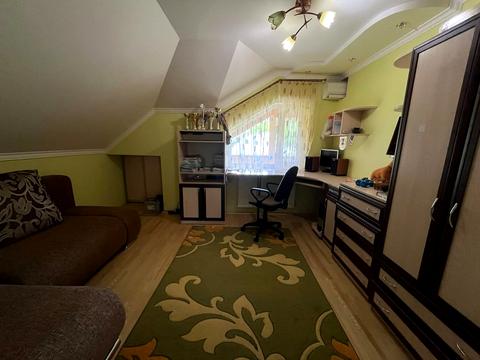 будинок за адресою Центральна, 20
