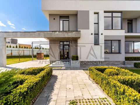 дом по адресу бучанський