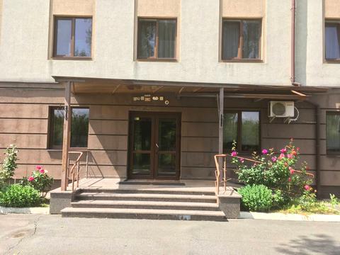 комерційна за адресою Київська вул., 2-М
